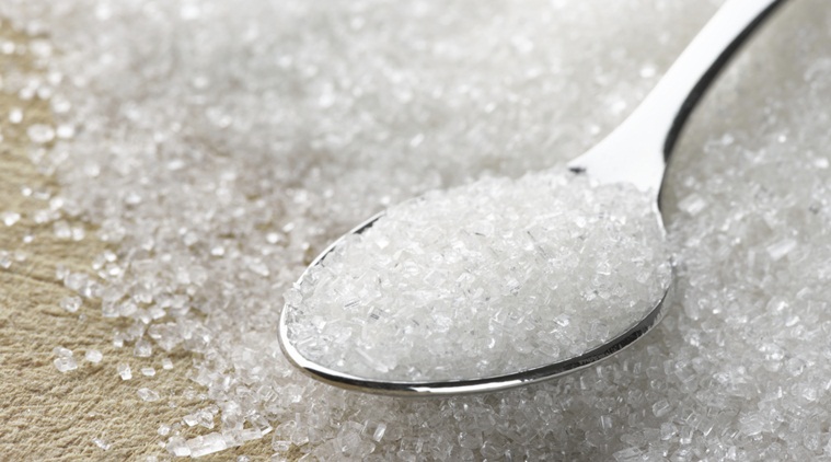 ملعقة من السكر تتفوق على كل مشروبات الطاقة