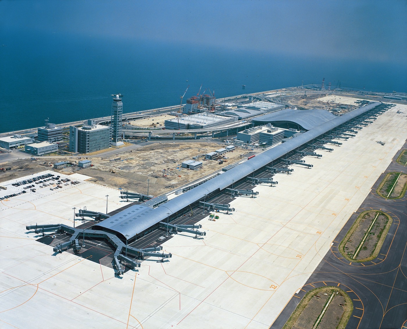 مطار كانساي الدولي باليابان لم يفقد حقائب الركاب منذ 22 عاماً