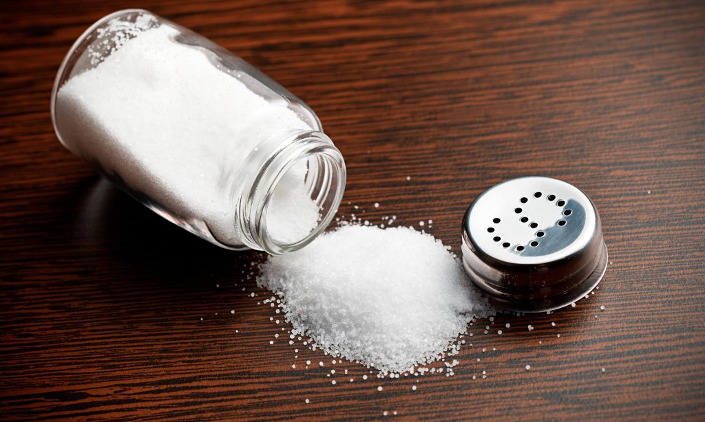 خفض كميات الملح في الأطعمة