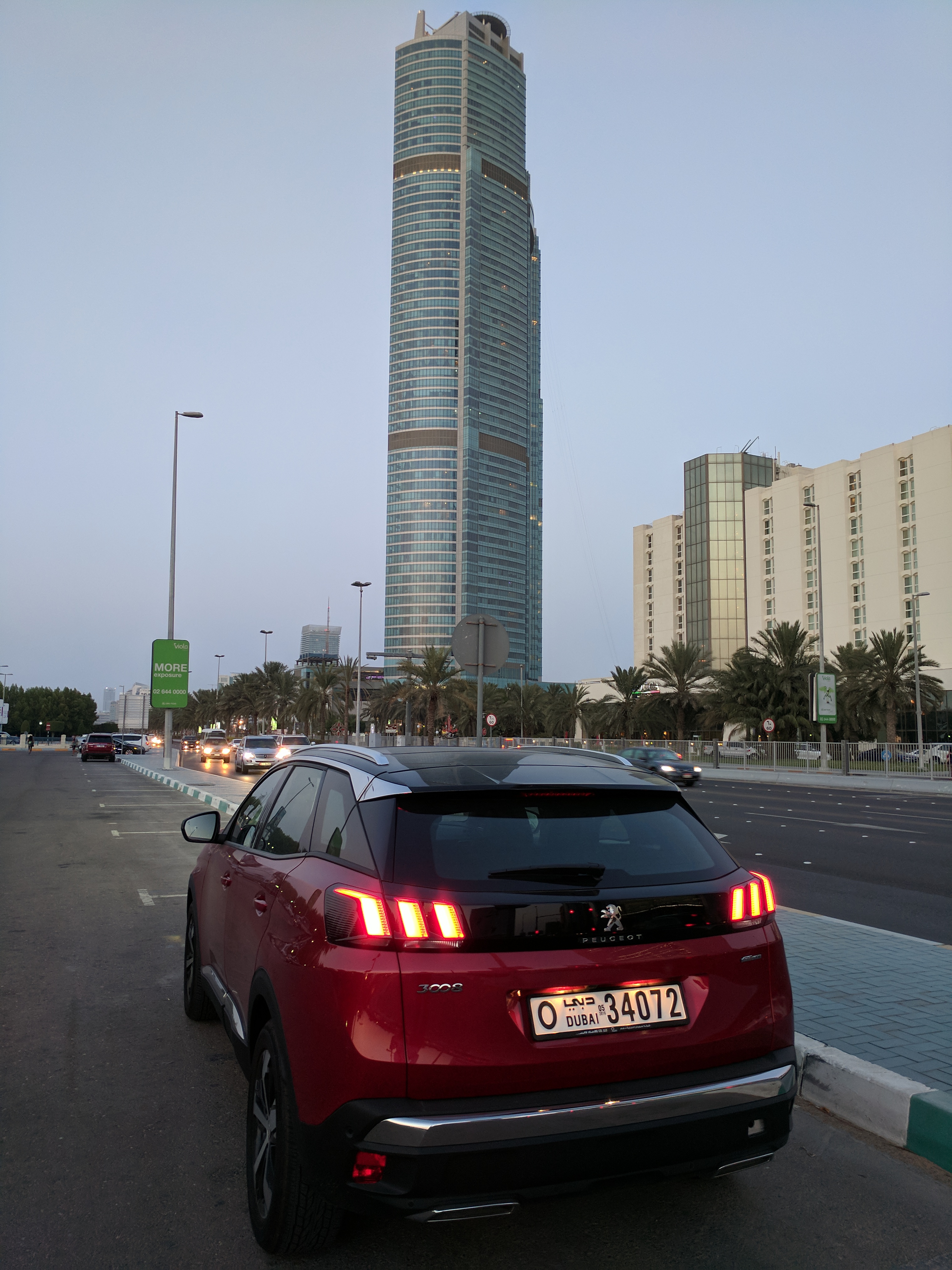 سيارة بيجو 3008-07