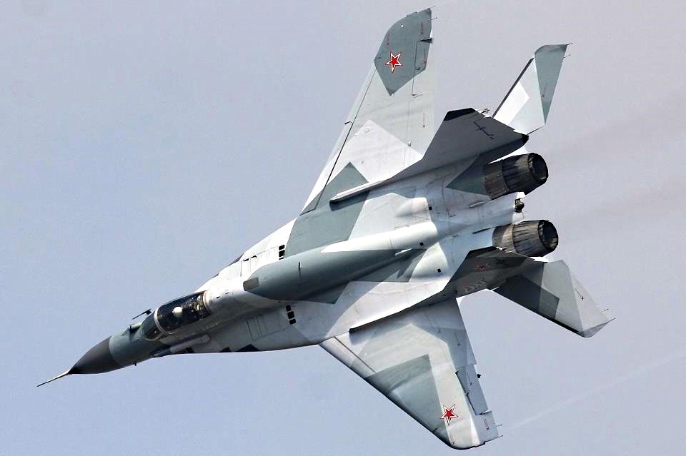 الطائرة الروسية المقاتلة ميغ 29