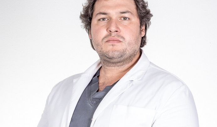 الطبيب السوري، نديم نصر اليوسف، إخصائي جراحة القلب والأوعية الدموية