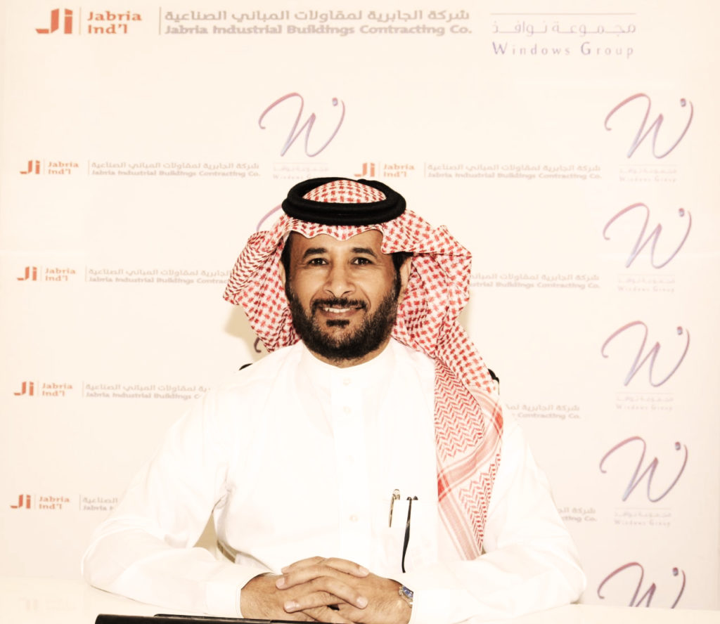 الدكتور عبدالله الصلفيح رئيس مجلس ادارة نوافذ العالمية المالكة لمكتبات دار الأسرة