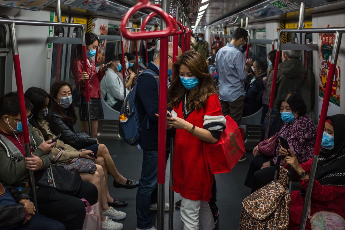 كيف نجحت هونغ كونغ في التصدي لفيروس كورونا دون اللجوء إلى الإغلاق العام؟