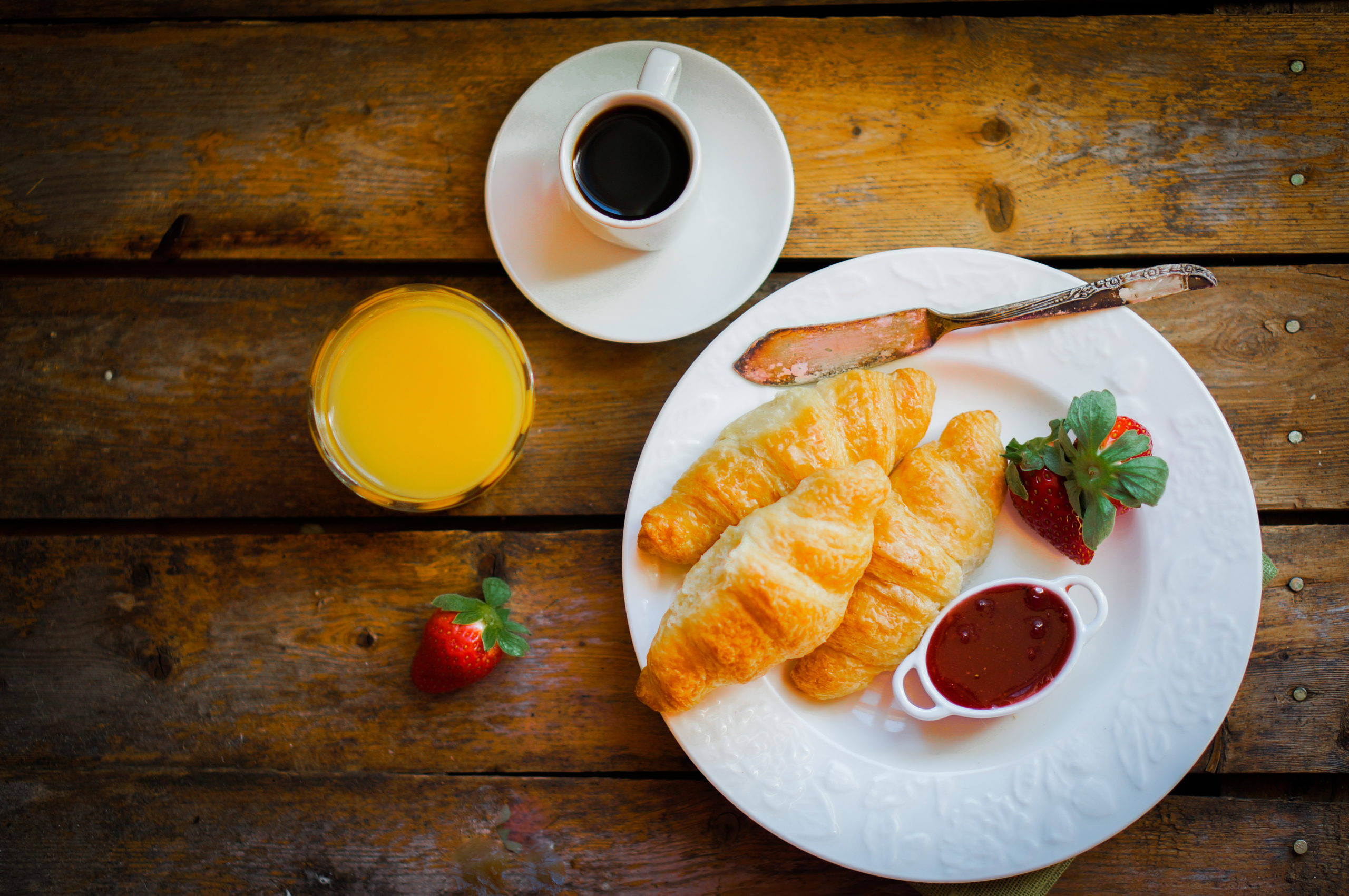 هل تعلم أن تناول وجبة فطور عالية السعرات الحرارية تساعد على خسارة الوزن؟