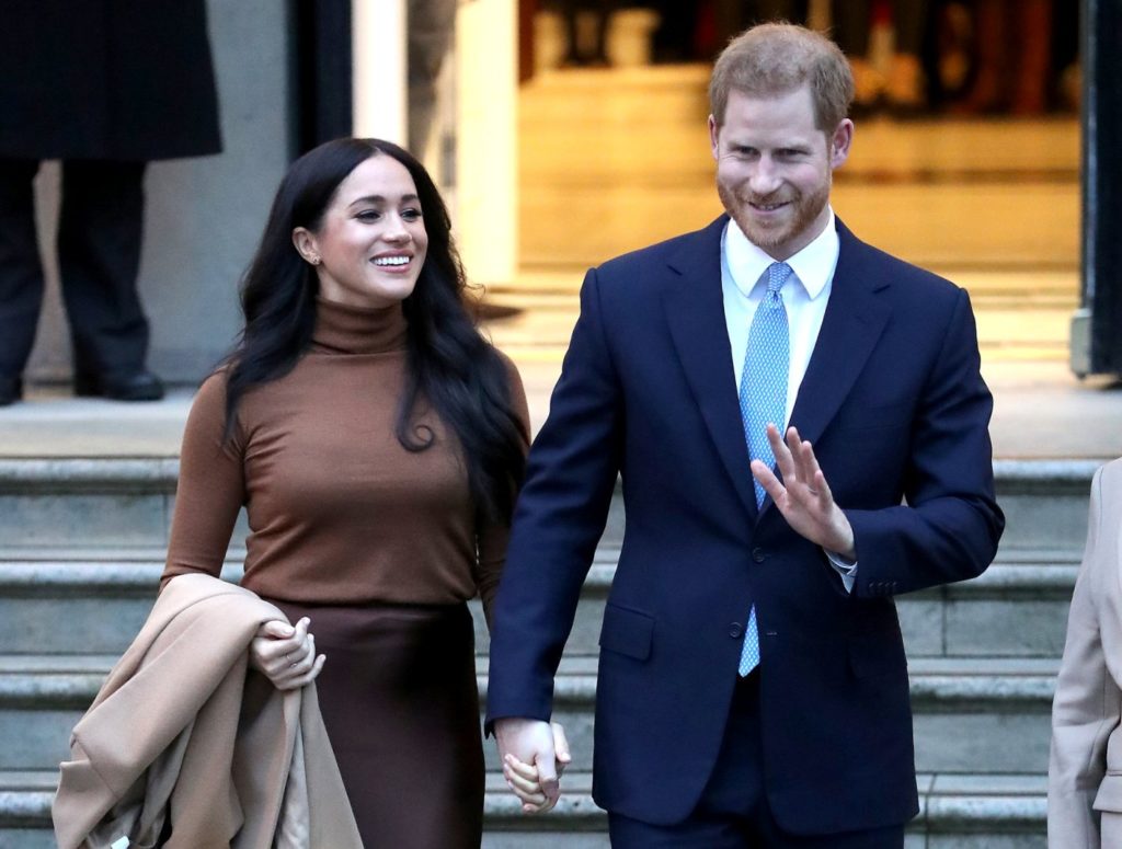 الأمير هاري وزوجته ميغان يشنان هجوماً لاذعاً على 4 صحف بريطانية