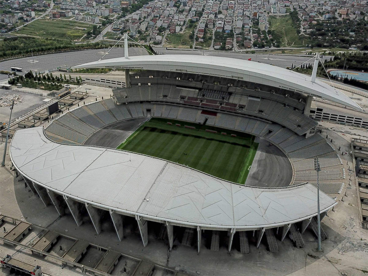 حرمان اسطنبول من استضافة نهائي دوري أبطال أوروبا بكرة القدم بسبب كورونا