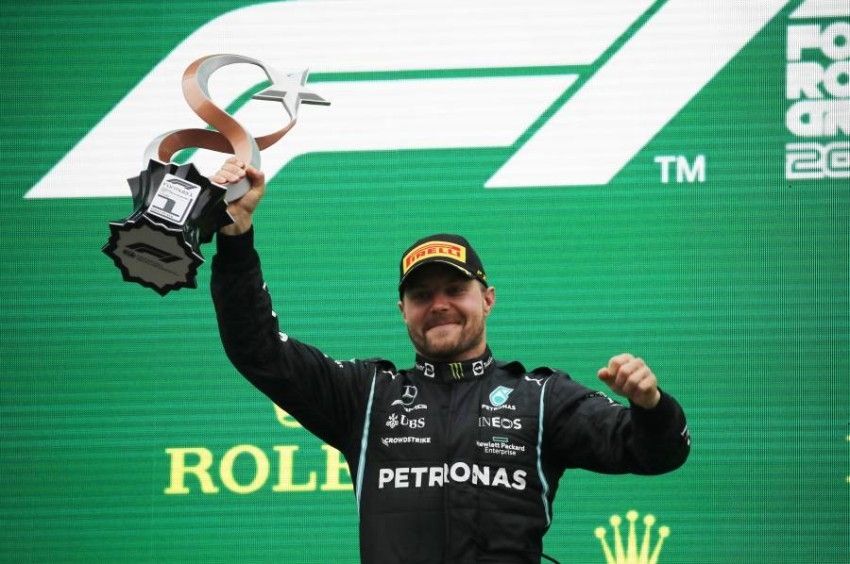 فالتيري بوتاس يتوج بطلاً لسباق جائزة تركيا الكبرى