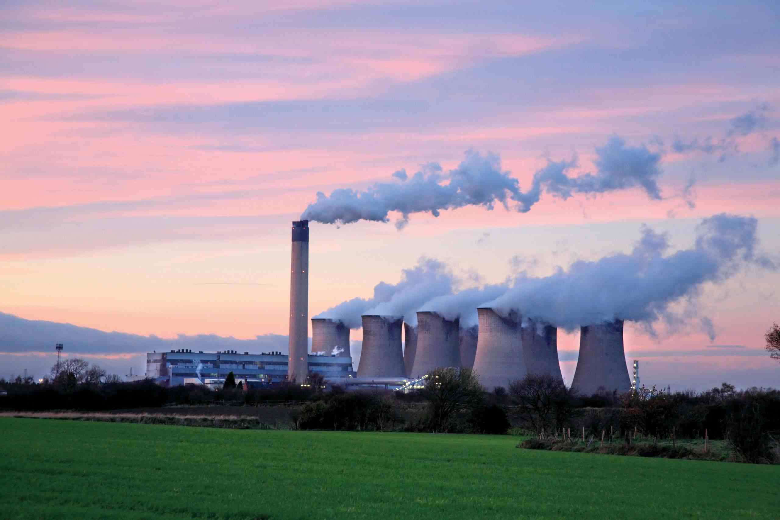 لماذا يجب الحد من استخدام الفحم في توليد الطاقة؟