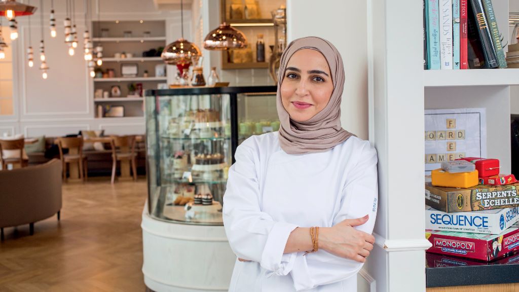 المرأة الإماراتية تضع بصمتها على قطاع المأكولات والضيافة في دبي