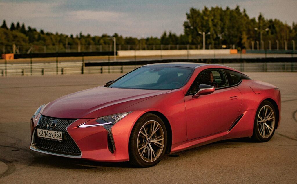 لكزس "إل سي 500" (LC500...مظهر خارجي انسيابي